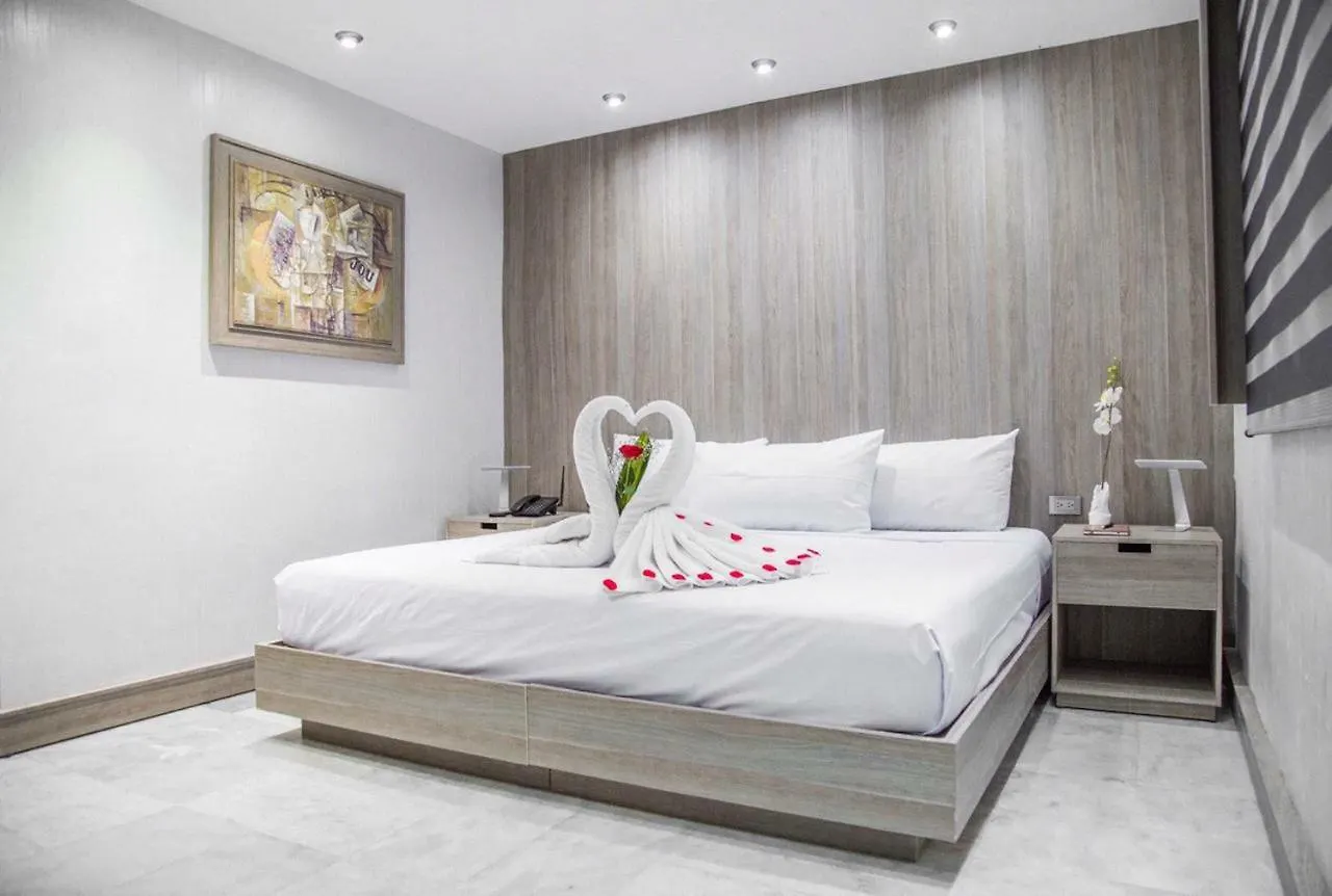 Hotel Majestic Playacar All Inclusive contacts